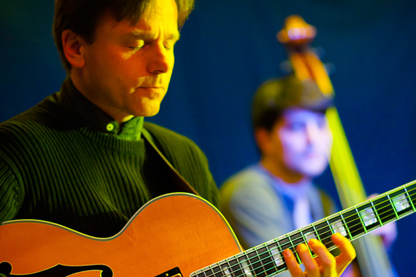 Patrick Farrant plays Pat Martino - L'Archiduc